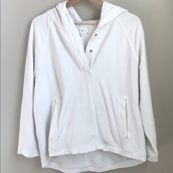 Lou & Grey Tops - Lou & Grey super soft lounge hoodie